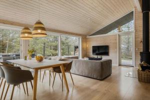 โทรทัศน์และ/หรือระบบความบันเทิงของ TV1589-Jerup-Tranebaervej-13