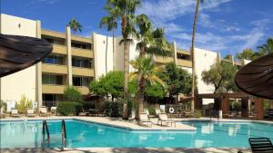 Πισίνα στο ή κοντά στο Beautiful 2-Bdrm 2-Bath in Old Town Scottsdale