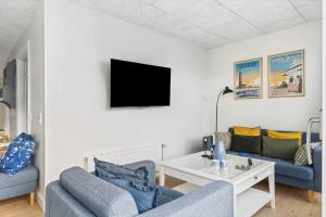TV a/nebo společenská místnost v ubytování TV1636-Skagen-Skovbrynet-10-st