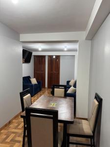 Χώρος καθιστικού στο Baloo House +3 φωτογραφίες