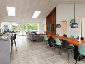 Gambar di galeri bagi 9 person holiday home in Dannemare di Dannemare