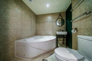 Bilik mandi di Bulgwang 3S Hotel +44 gambar