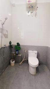 Ένα μπάνιο στο SUNNY Apartment Hue