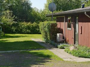 Zahrada ubytování 6 person holiday home in Præstø-By Traum