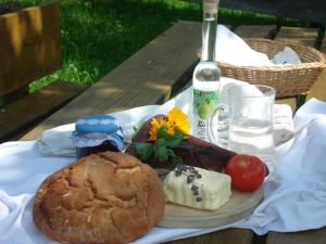 Cibo presso l'appartamento o nelle vicinanze