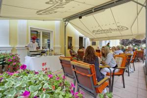 Hosté ubytování Hotel Reza