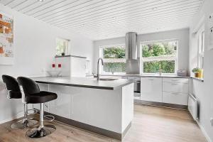Η κουζίνα ή μικρή κουζίνα στο SB50376-Aabenraa-Kloften-14
