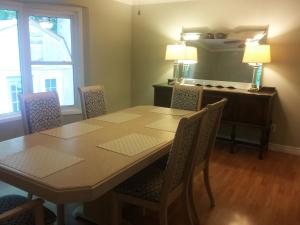 Foto dalla galleria di Westwood Cottage License #059-2024 a Niagara on the Lake