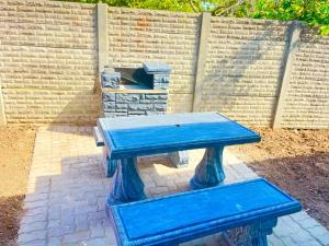 Φωτογραφία από το άλμπουμ του Deluxe dwellings five σε East London