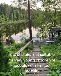 Galeriebild der Unterkunft Rantamökki Cottage Vihti near Nuuksio in Huhmari