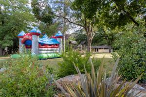 Herní místnost nebo prostor pro děti v ubytování Mobilhome Le Noyer