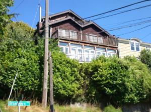 Gallery image of Emerald water vila in capital hill in Seattle +26 photos