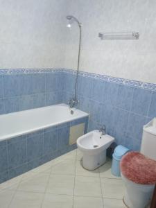 Ένα μπάνιο στο Appartement Tanger centre centro +5 φωτογραφίες