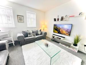 Gallery image of Cozy Apartments By Singh in Swindon