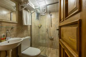 Ένα μπάνιο στο PALMYRA BOUTIQUE HOTEL +271 φωτογραφίες