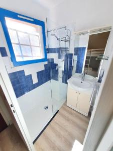 Ένα μπάνιο στο Ambiance surf et détente à Biscarrosse Plage