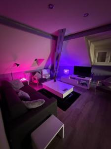 Et tv og/eller underholdning på Idéalement situé Proche Techn'hom