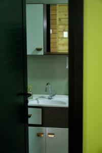 Afbeelding uit fotogalerij van Chalet Henz in Bom Princípio in Bom Princípio