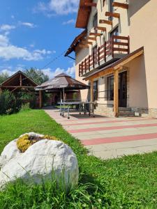 Bangunan di mana terletaknya lodge