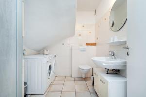 Koupelna v ubytování Grachtenstube + 19 fotografií