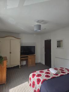 Ένα ή περισσότερα κρεβάτια σε δωμάτιο στο 52 - room 4 - city view