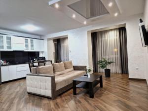 Kuchyň nebo kuchyňský kout v ubytování Modern apartment on Belvedere