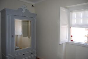 Et badeværelse på Casa Maria Obidos + 99 billeder