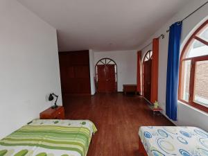 Afbeelding uit fotogalerij van Colonial style house with rooftop in Pisco