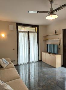 TV/trung tâm giải trí tại SG Family - Sirmione Lido