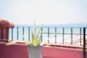 Gambar di galeri bagi Dúplex, terraza y vistas al mar di Port Saplaya