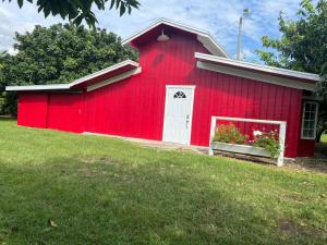 Gallery image of Maria's Tiny Barn in Homestead