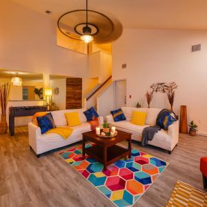 Imagen de la galería de Kitchen Foosball Fenced Yard Parking, en Kyle