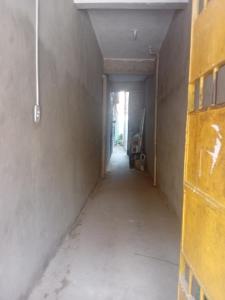 an empty hallway in a room with a wall at Casa Solar da Lua COP30 in Belém