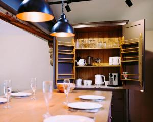 Gallery image of Tithe Barn, Skipton in Skipton +59 photos