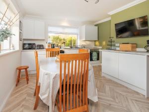 Η κουζίνα ή μικρή κουζίνα στο Hebridean Country House +16 φωτογραφίες