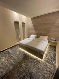 Postel nebo postele na pokoji v ubytování Terrace Furnished Apartments Fintas 2