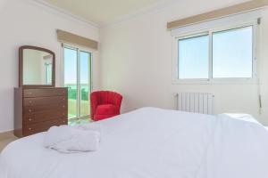 Billede fra billedgalleriet på Glint 3-Bedroom Apartment & Balcony in Aley i Aley + 23 billeder