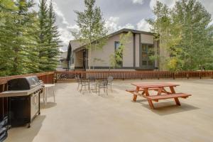 Το κτήριο όπου στεγάζεται  το διαμέρισμα