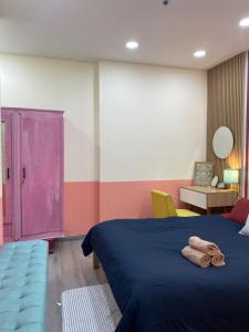 Ένα ή περισσότερα κρεβάτια σε δωμάτιο στο Mornachy apartment 2 Bedrooms-5 guest-swimming pool +25 φωτογραφίες