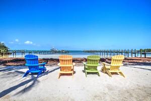 Gallery image of Beach House - Private Pool & Dock - Gulf Sunset view in Marathon