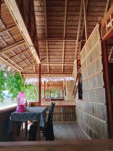 Gambar di galeri bagi Moria homestay di Kri +6 gambar