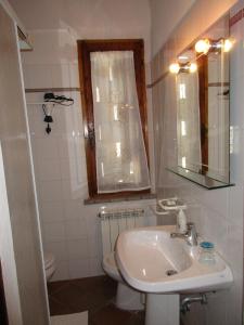 A bathroom at Agriturismo Podere Cappella