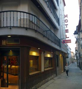 Budova, kde se hotel nachází