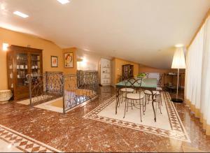 Gallery image of La Suite del Faro in Scalea