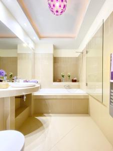 Koupelna v ubytování Szczęśliwiecki Apartment