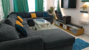 Χώρος καθιστικού στο Baoba apartment +5 φωτογραφίες