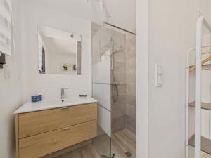 Koupelna v ubytování Vue mer - 500m plage - Maison neuve pour 10 + 16 fotografií