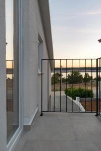 Fotografie z fotogalerie ubytování Arba apartmani v destinaci Barbat na Rabu