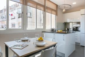 Køkken eller tekøkken på AB Nou de la Rambla