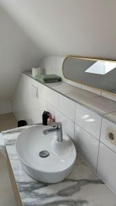 Bilik mandi di Villa Mediterrane - Apartment Florence +32 gambar